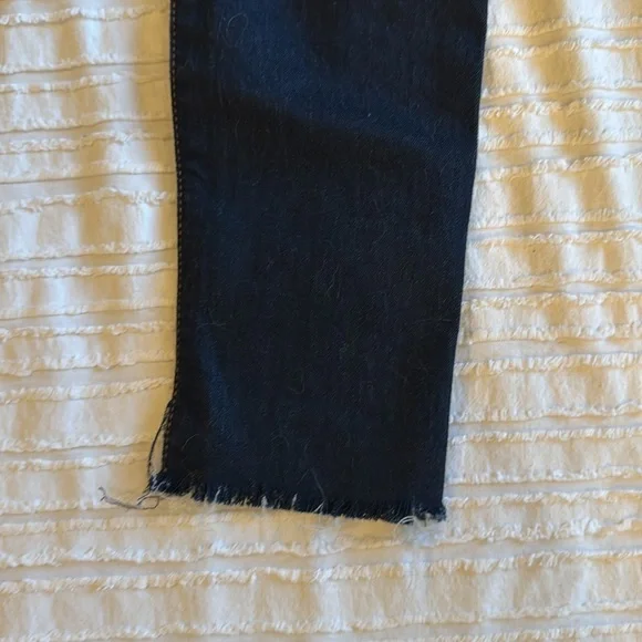 Guess Ultra Skinny Womens Crop Raw fringe hem Jeans sz 25 - Picture 6 of 8